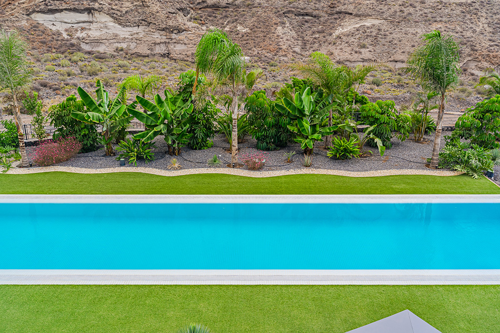 Paisajismo y jardín exterior en Costa Adeje, Tenerife Sur